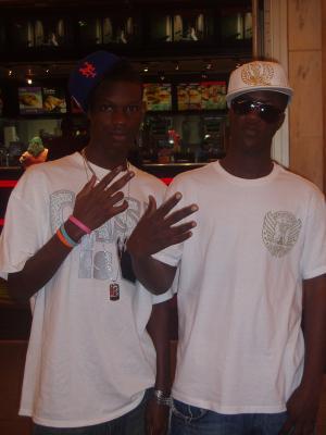 les 2 couz